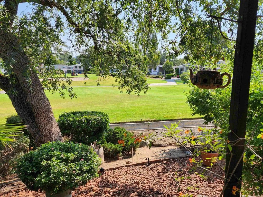 https://cdn.realtyfeed.com/cdn/127/306494276/f9a8522d1f7fd7c543f065e5b687f2dd.webp