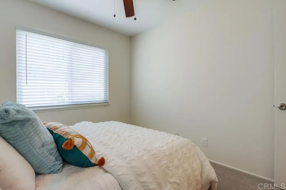 https://cdn.realtyfeed.com/cdn/127/306494318/a773a78db766ee8ac980404a1c9423d7.webp