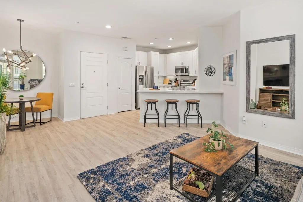 Photo #9: PTP2505387 Listing: Photo #9