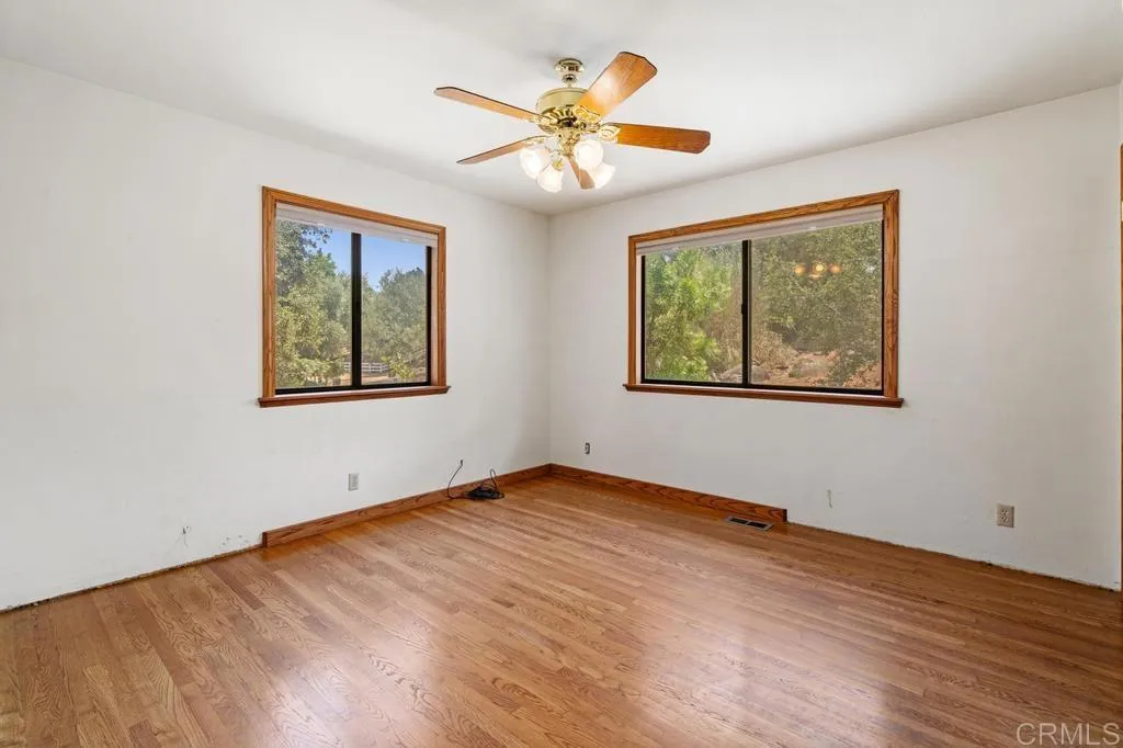 https://cdn.realtyfeed.com/cdn/127/306494403/6ba8471235c636ca07b94a3058204d9c.webp