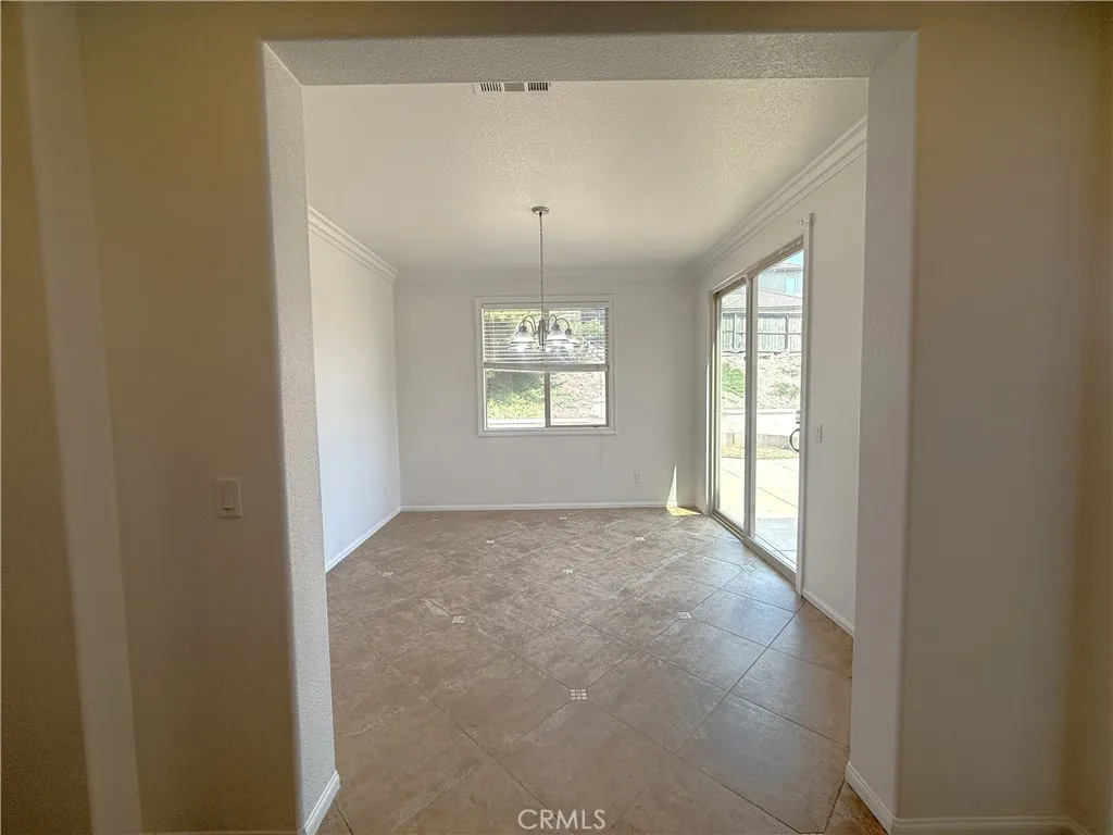 https://cdn.realtyfeed.com/cdn/127/306494404/a4ef004ee8f5529b3b735a4942928b3c.webp