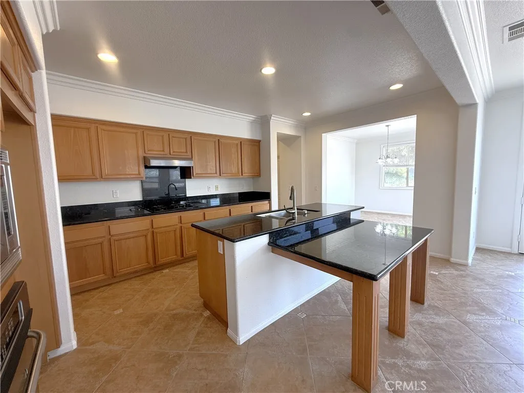 https://cdn.realtyfeed.com/cdn/127/306494404/f6ca6238a464a726b69b08cb3e63eb0c.webp