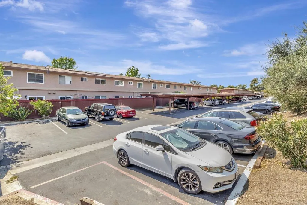Photo #33: PTP2505395 Listing: Photo #33