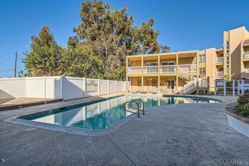 Photo #25: PTP2505399 Listing: Photo #25