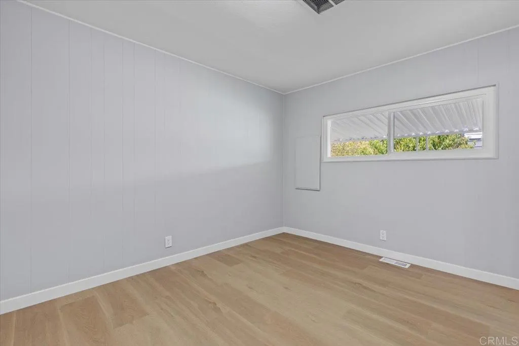 https://cdn.realtyfeed.com/cdn/127/306494684/f0db8321793aec7a1ae97f23f70fef13.webp
