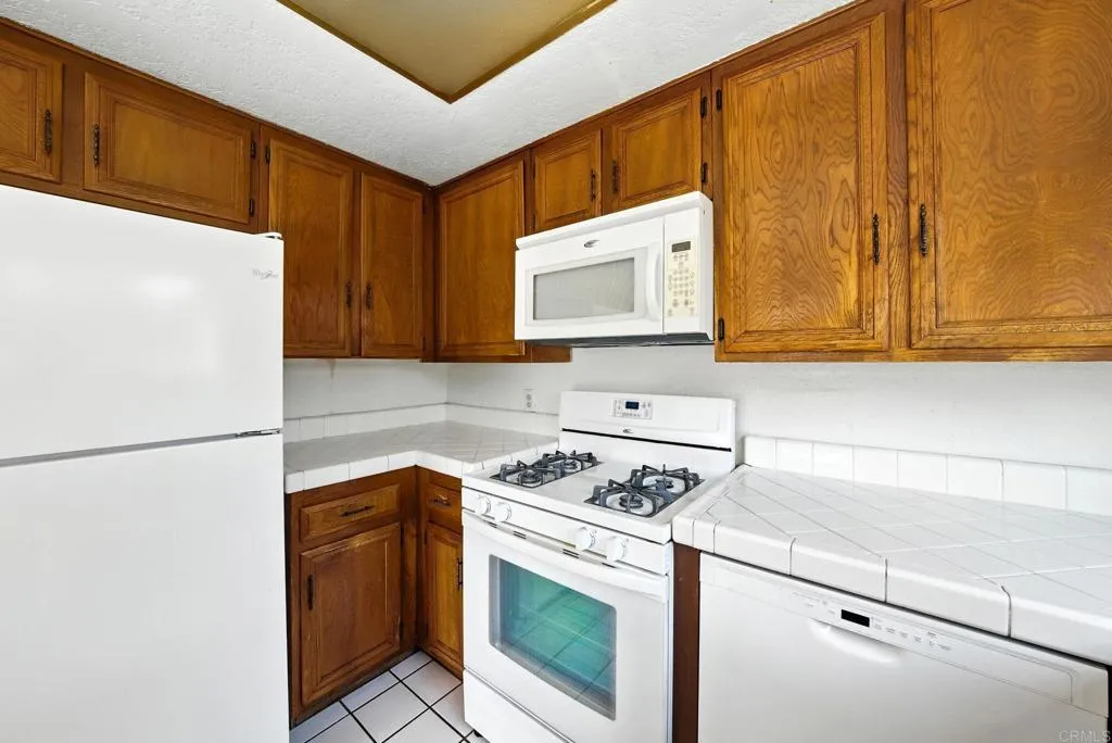 https://cdn.realtyfeed.com/cdn/127/306494754/708b47d531d136bbb066a71a087fedbb.webp