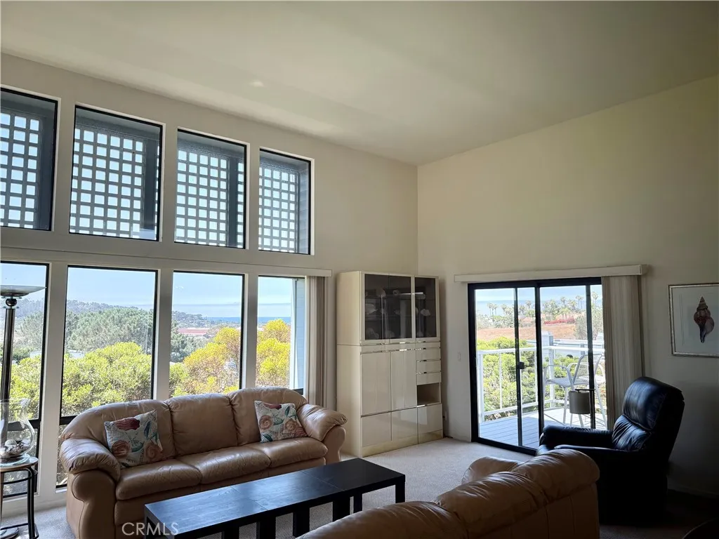 https://cdn.realtyfeed.com/cdn/127/306494783/8dec4508fbaf1125363efc74474f8550.webp