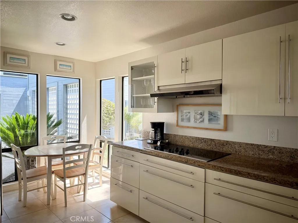 Photo #3: IV25157567 Listing 