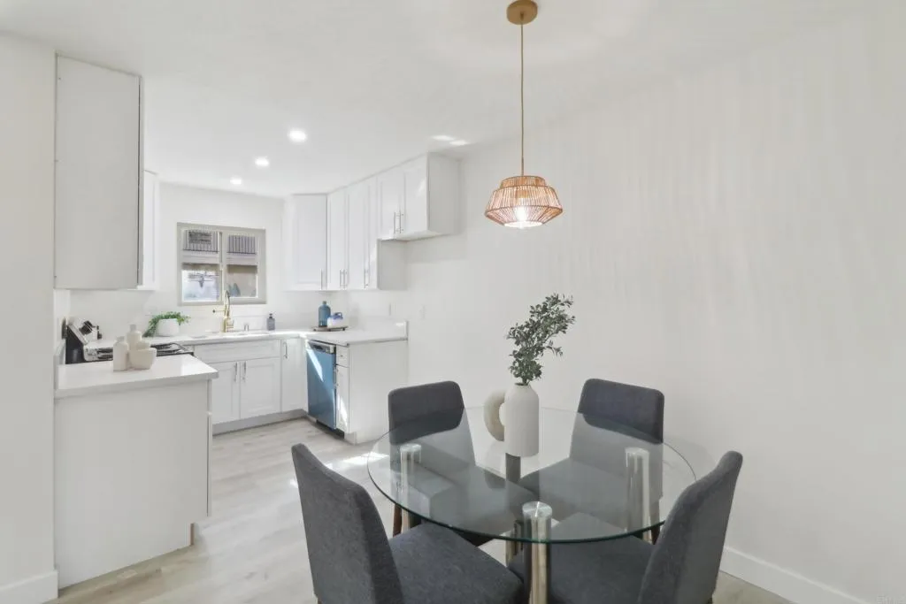 Photo #8: PTP2505407 Listing: Photo #8