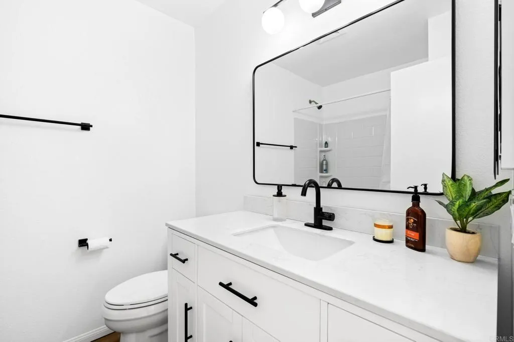 Photo #5: PTP2505409 Listing 