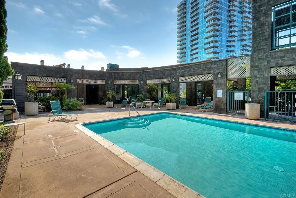 Photo #27: PTP2505411 Listing: Photo #27