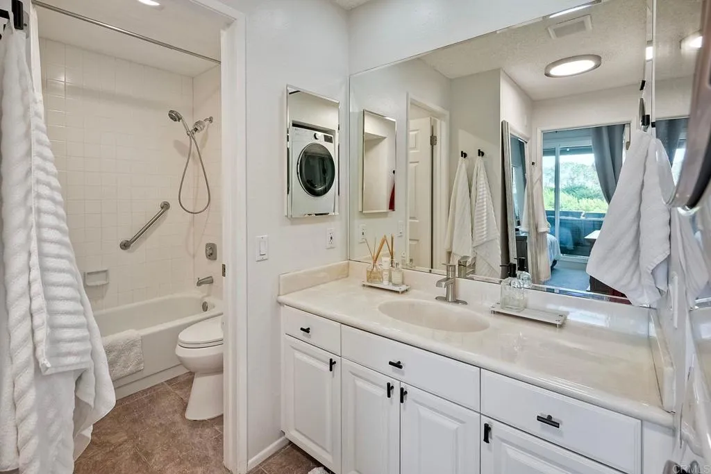 Photo #9: PTP2505411 Listing: Photo #9