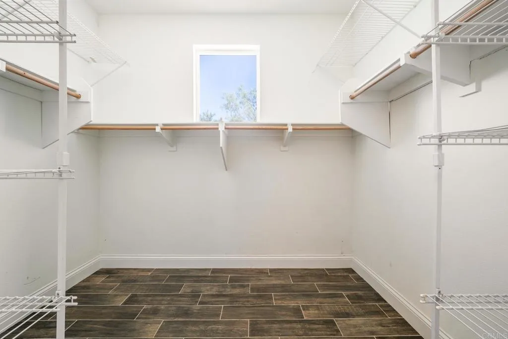 https://cdn.realtyfeed.com/cdn/127/306494946/fe17ece2468831650605cf386c672b2a.webp