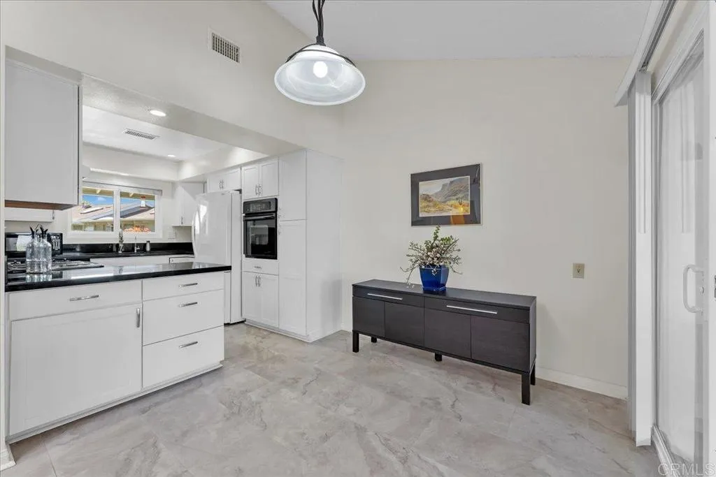 Photo #17: PTP2505412 Listing: Photo #17