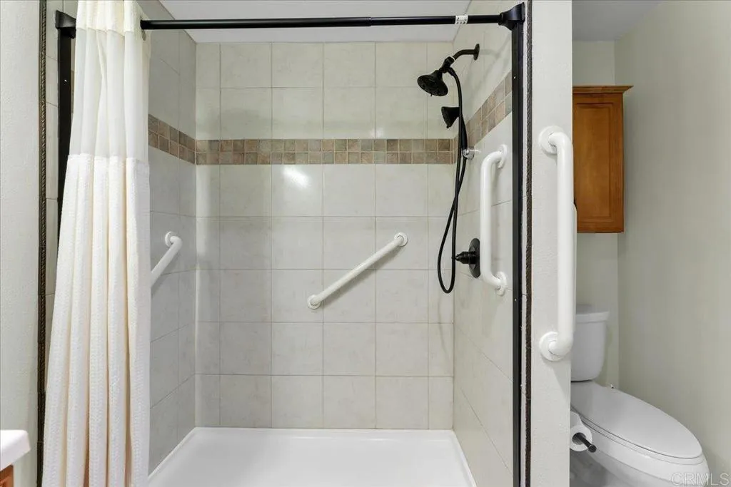 Photo #30: PTP2505412 Listing: Photo #30
