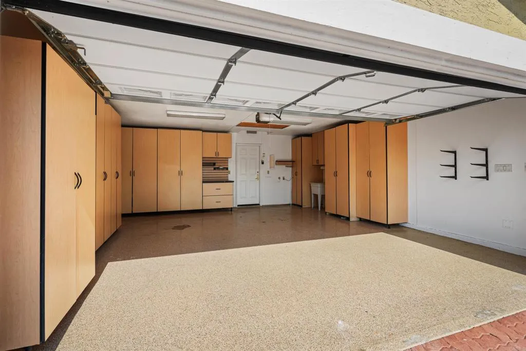 https://cdn.realtyfeed.com/cdn/127/306495051/2fbb7b3cc08744247fed2107a968d63d.webp