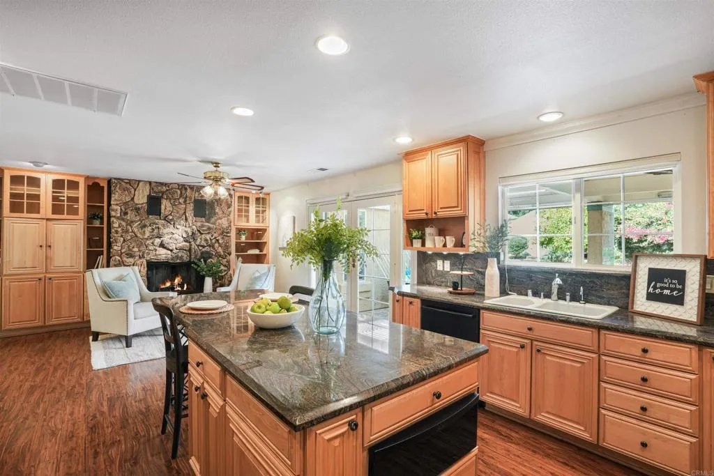 https://cdn.realtyfeed.com/cdn/127/306495051/6655ef1c7fb280c91cd992f449d50c5e.webp