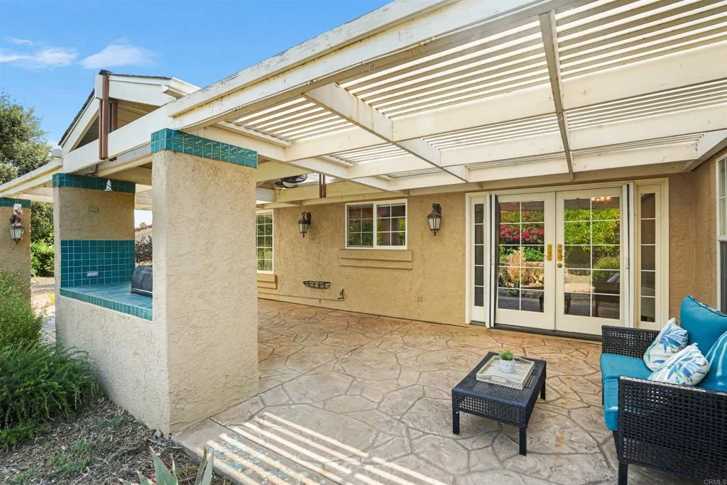 https://cdn.realtyfeed.com/cdn/127/306495051/912a5911085be65c596ad2319c92c8a7.webp