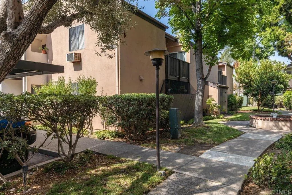 https://cdn.realtyfeed.com/cdn/127/306495054/b07cea6fa6893f1dc4132ae992a19dc5.webp