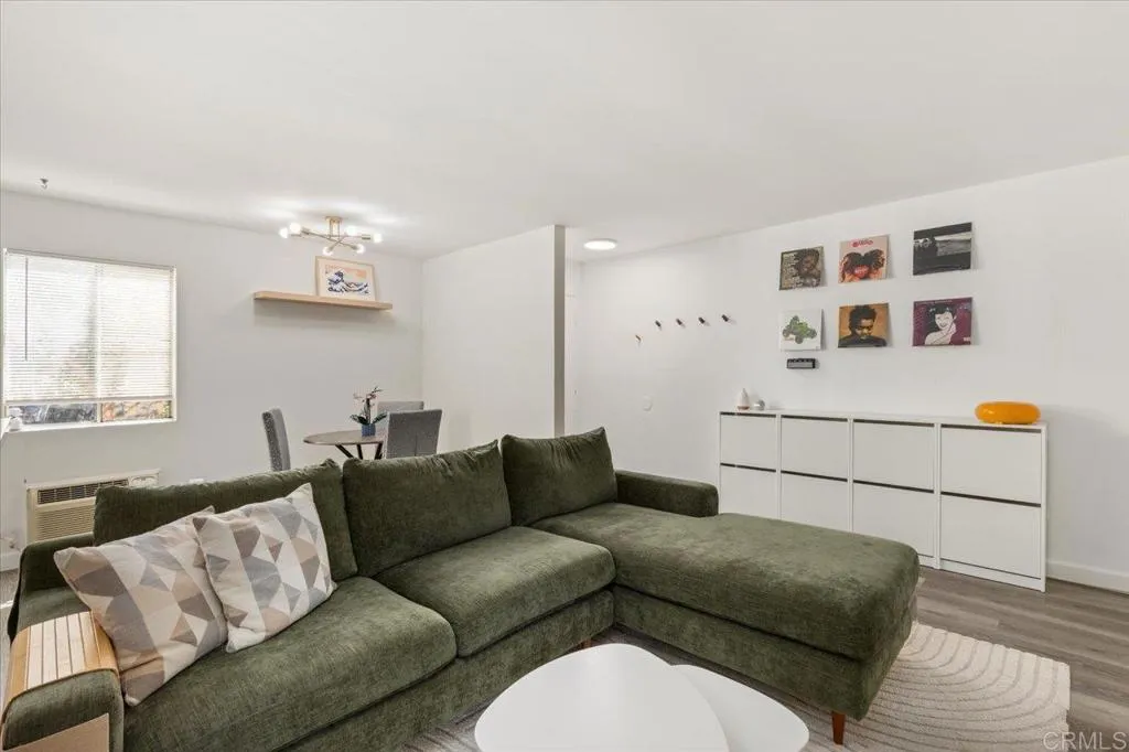 Photo #5: PTP2505416 Listing 