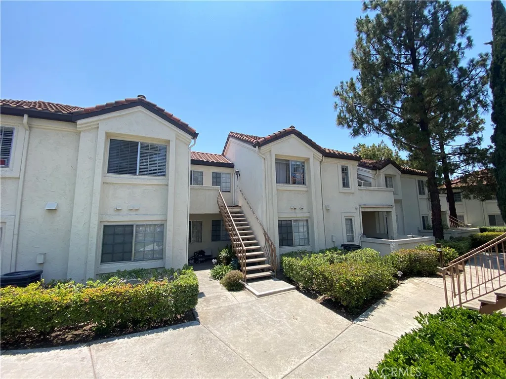 MLS: PW25160755 Condo For Sale