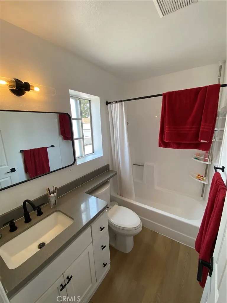 Photo #12: PW25160755 Listing: Photo #12