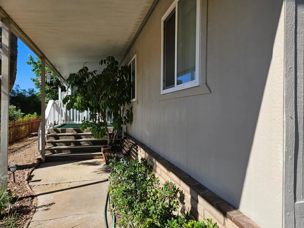 https://cdn.realtyfeed.com/cdn/127/306495093/36e4146f0626d26019fb470f6b51d2f7.webp