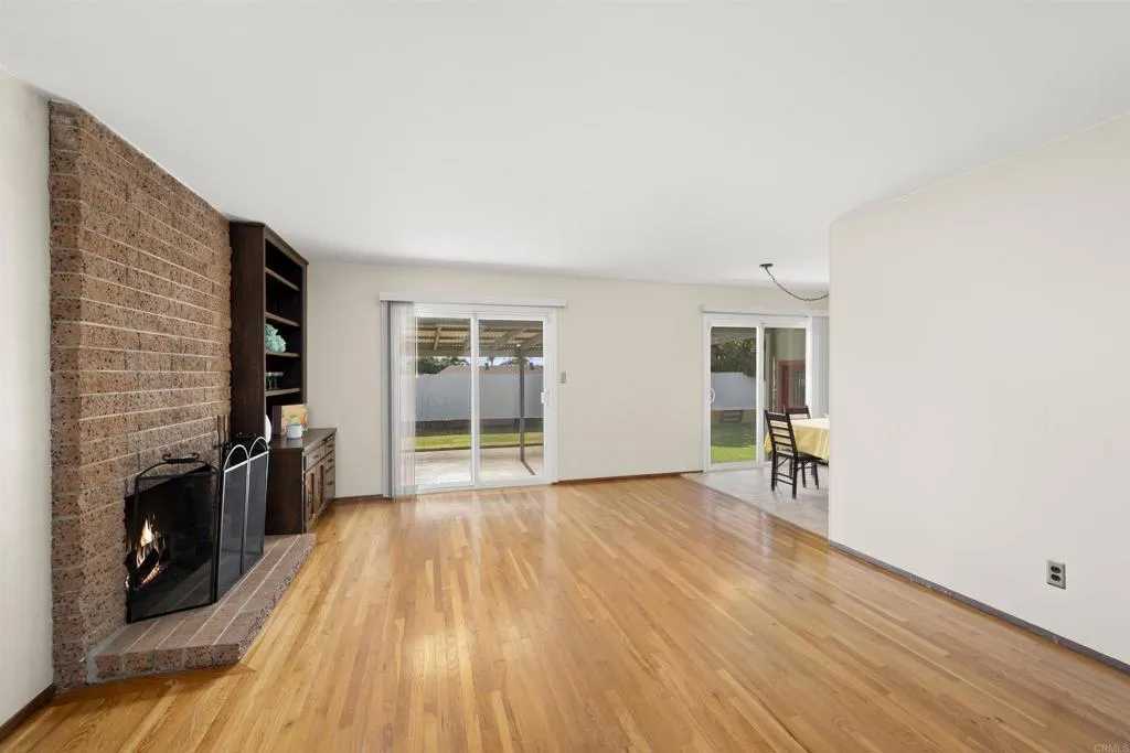 https://cdn.realtyfeed.com/cdn/127/306495121/3bf98c048f7452f658c88a4ca24a0b92.webp