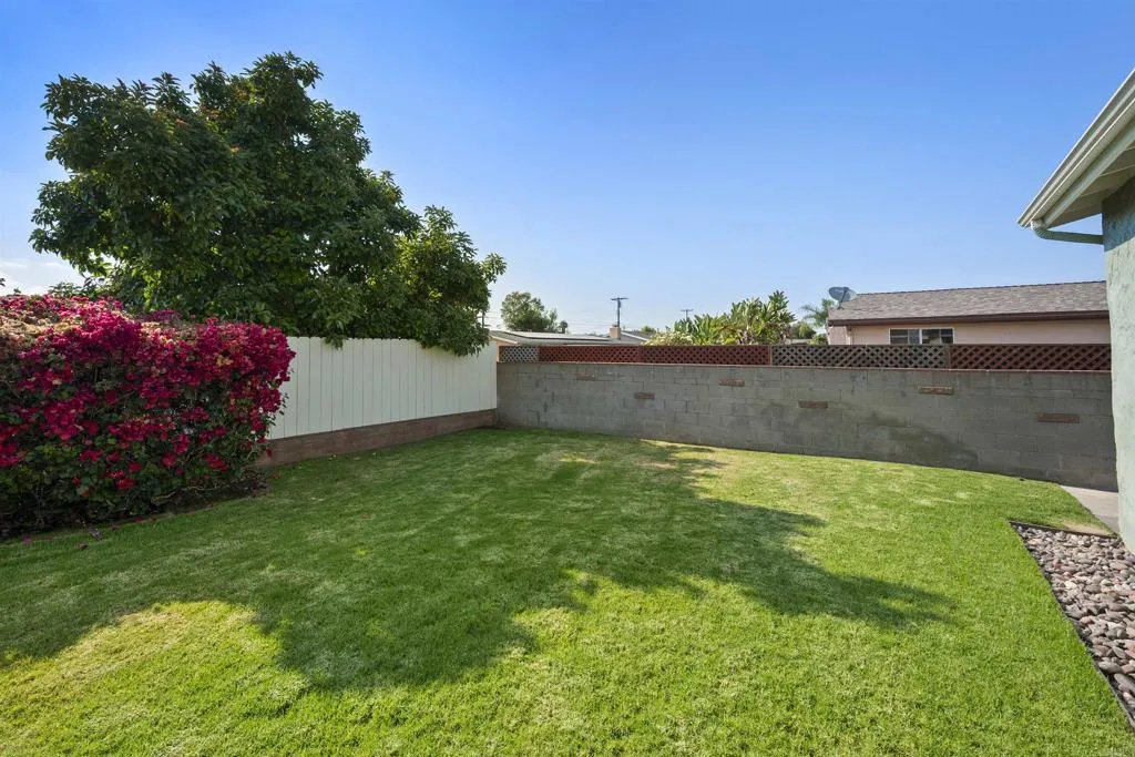 https://cdn.realtyfeed.com/cdn/127/306495121/8cc3af8f0e2ad63066b4cca70d7fd47d.webp