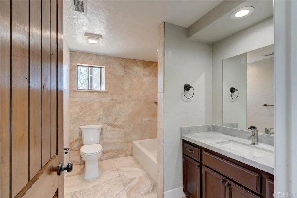 https://cdn.realtyfeed.com/cdn/127/306495140/554d324de58ad79b6033e6be3df2f1a1.webp