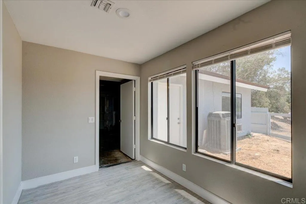 https://cdn.realtyfeed.com/cdn/127/306495140/a8211a574d96ed5a425b0ecb970a3c09.webp