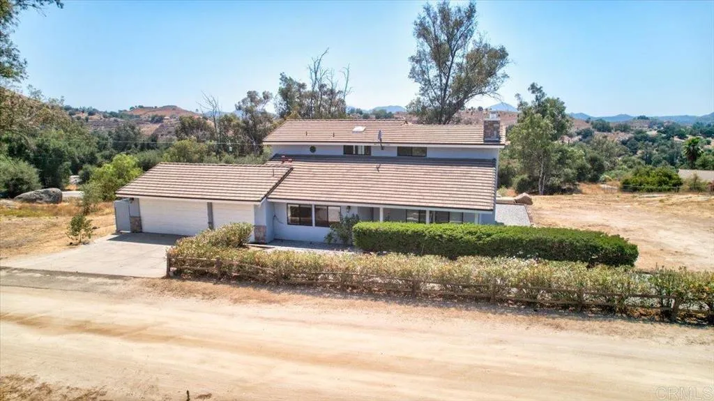 https://cdn.realtyfeed.com/cdn/127/306495140/e6d217b1dc887a83180f64c88e38f88d.webp