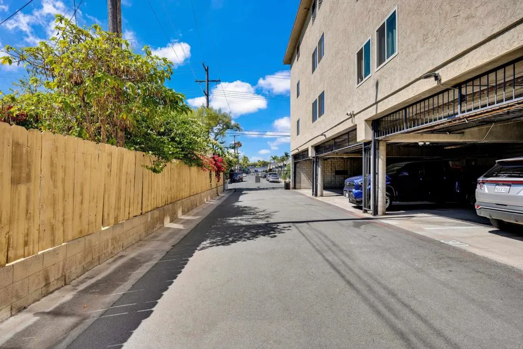 Photo #38: PTP2505429 Listing: Photo #38