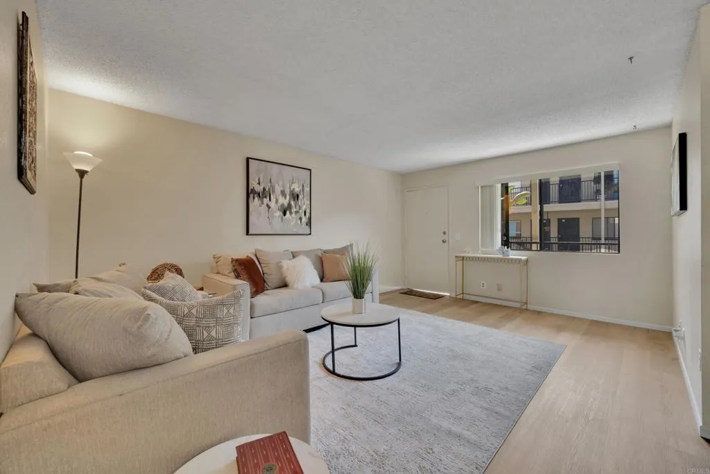 Photo #13: PTP2505429 Listing: Photo #13