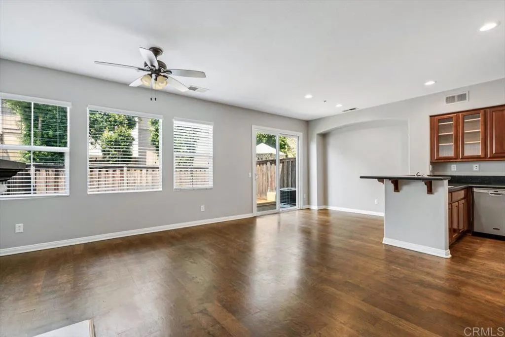 Photo #2: NDP2507050 Listing 