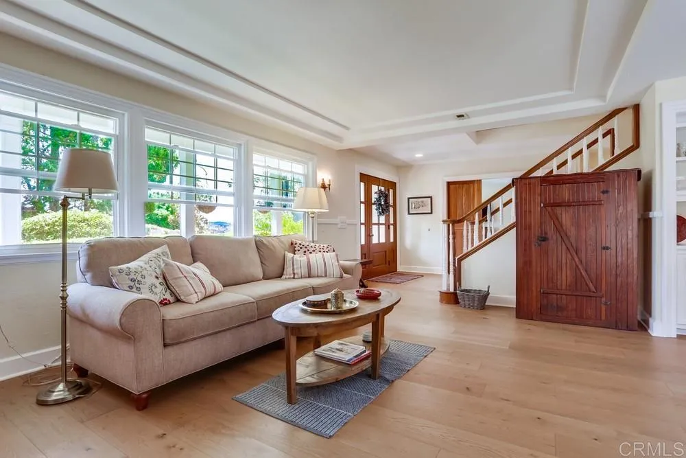 https://cdn.realtyfeed.com/cdn/127/306495178/b5dd87ef3898f1d81bbbff3c1b09f5ed.webp