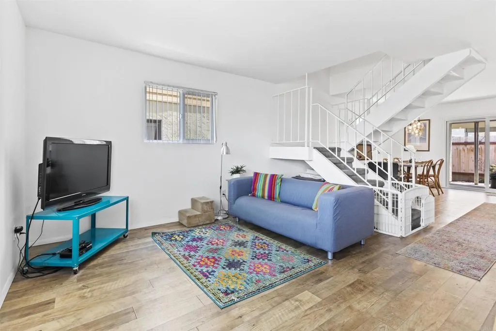 https://cdn.realtyfeed.com/cdn/127/306495204/75e429e1cdbe38a1ff215e42df8b90cc.webp
