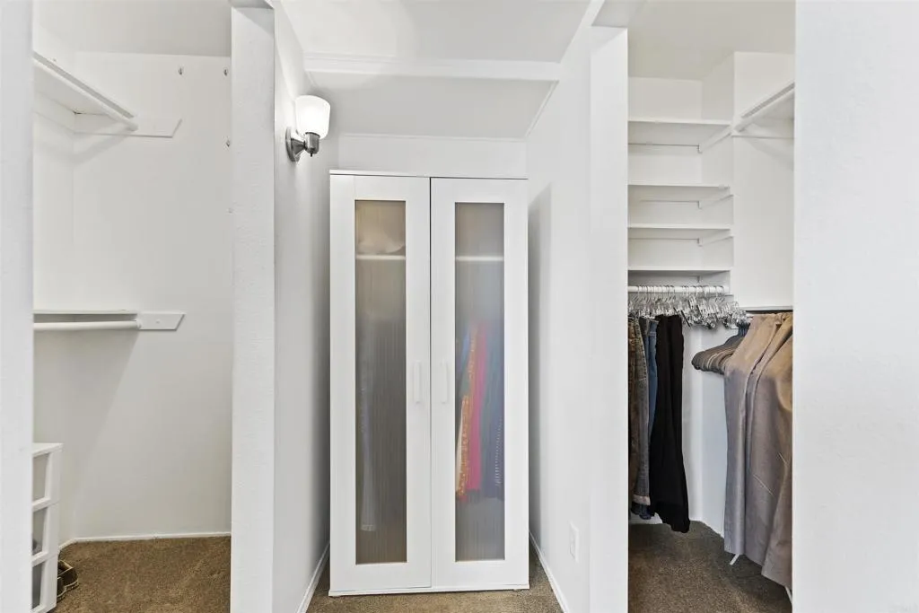 https://cdn.realtyfeed.com/cdn/127/306495204/eb4f50c7985d880cc09c3a9ba2dc3d02.webp