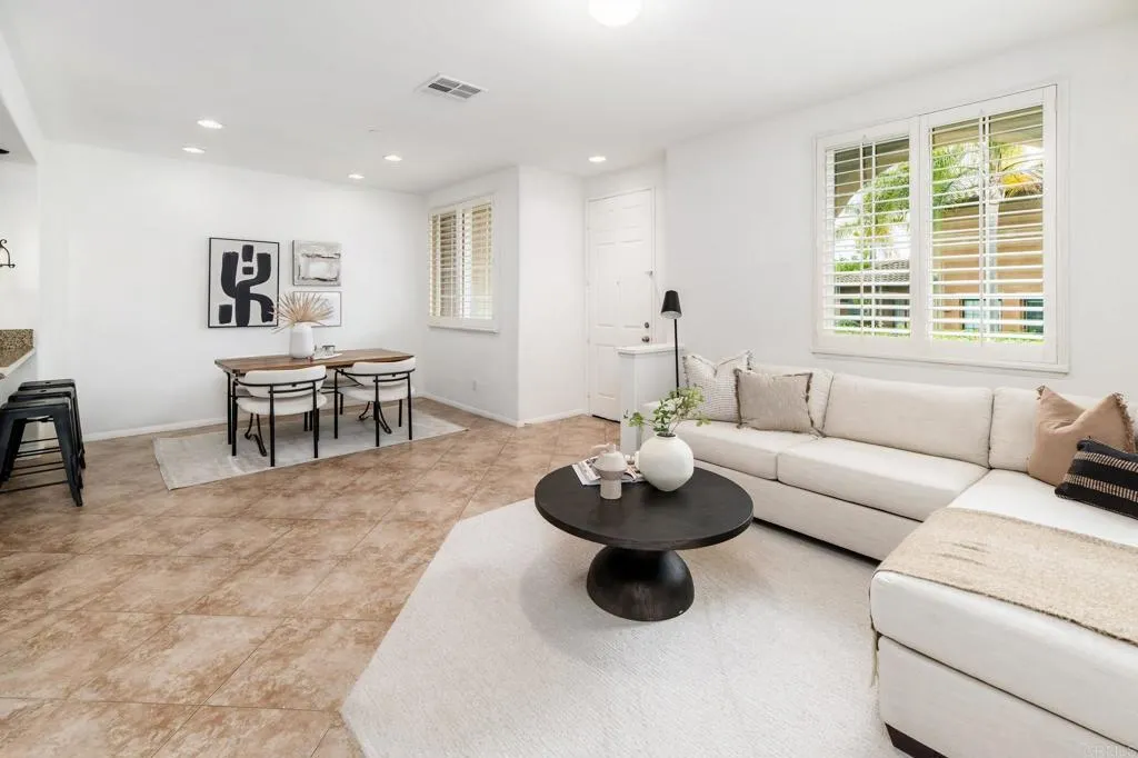 Photo #6: NDP2507056 Listing 