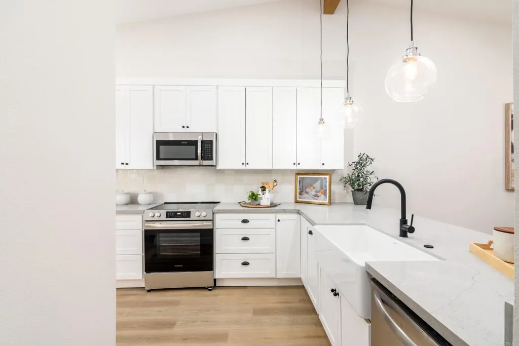 Photo #10: PTP2505435 Listing: Photo #10