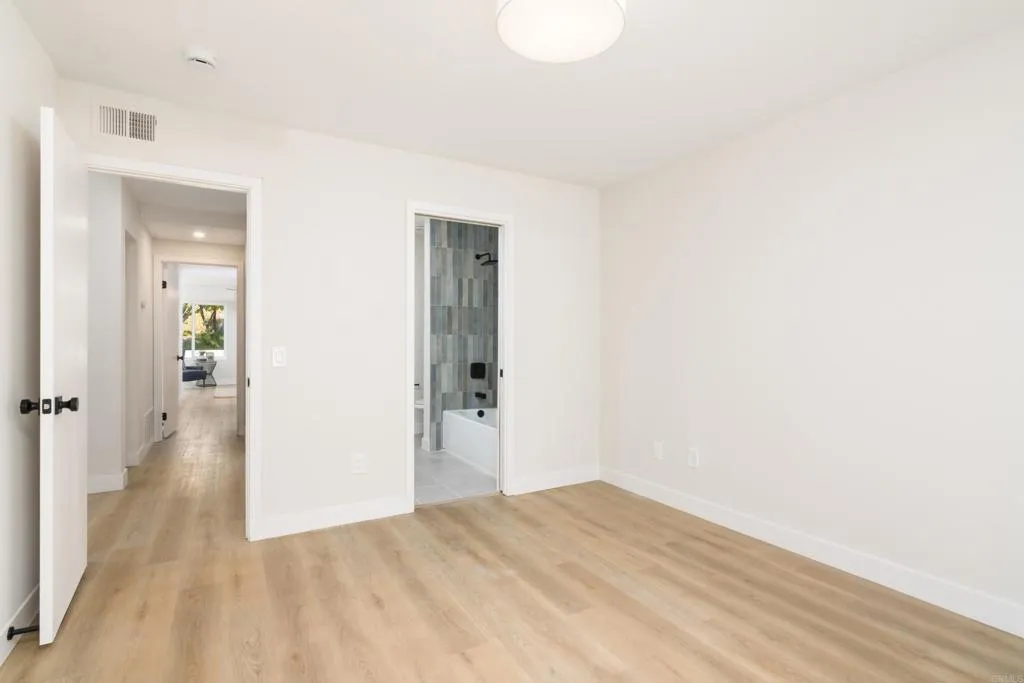 Photo #22: PTP2505435 Listing: Photo #22