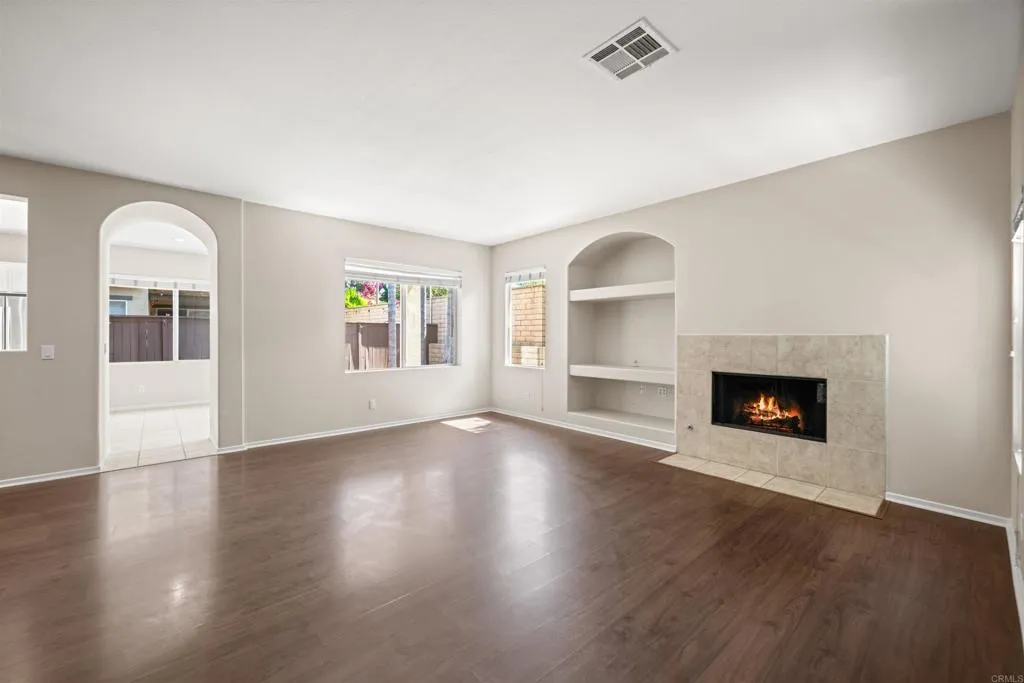 Photo #5: NDP2507060 Listing 
