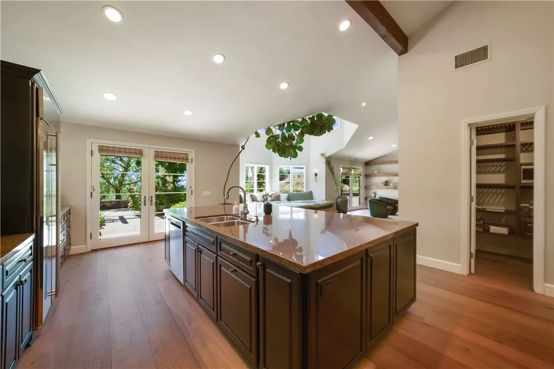 https://cdn.realtyfeed.com/cdn/127/306495251/509b596bdd0b7274f91f56f437f9f5ab.webp