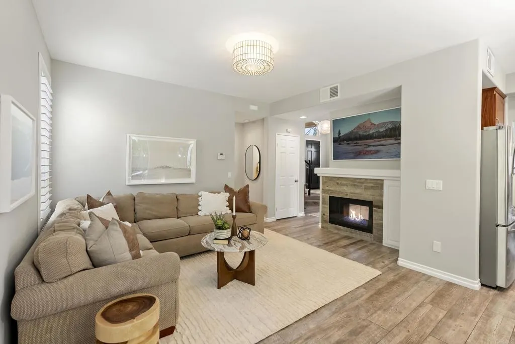 https://cdn.realtyfeed.com/cdn/127/306495319/2c4dafab2b9e91b50b1f3ec7b4ba746f.webp