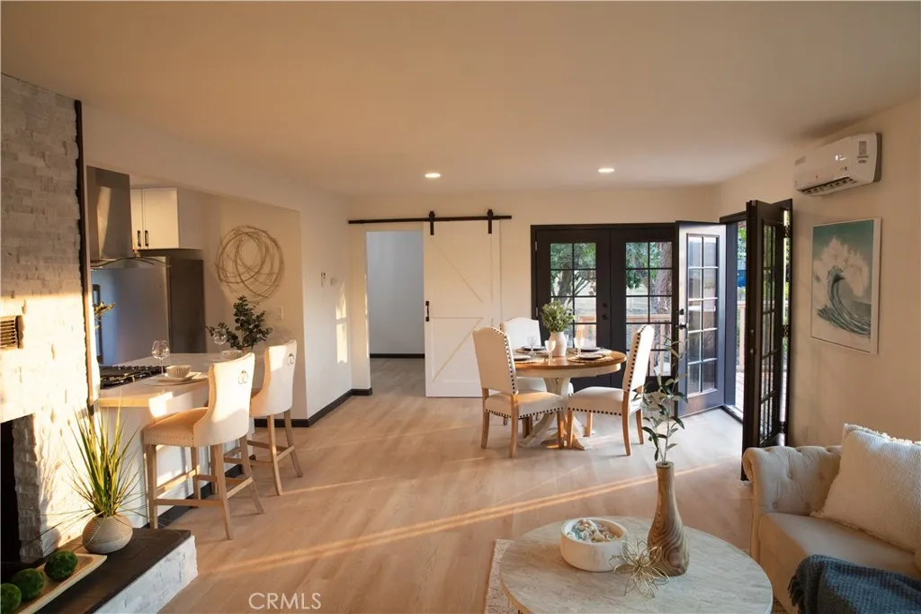 https://cdn.realtyfeed.com/cdn/127/306495350/45bda09993b6b0ca2d52db6bbf93398f.webp