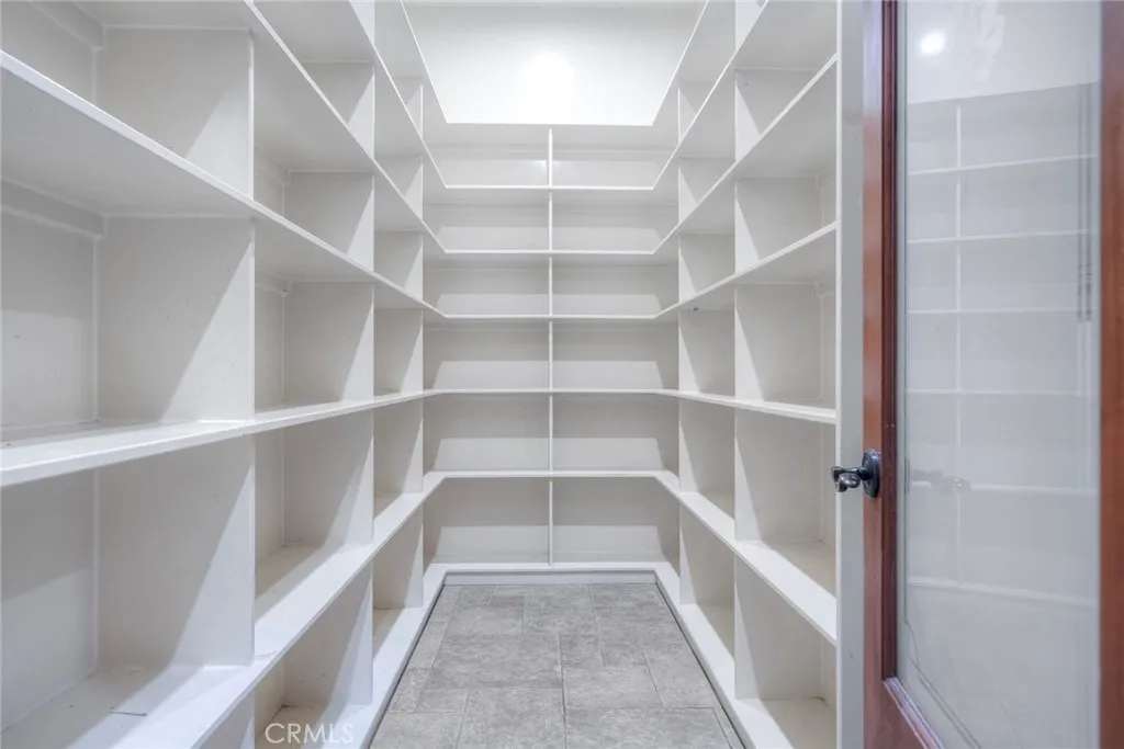https://cdn.realtyfeed.com/cdn/127/306495408/905d78d0ddb827e81c5cae513902ea12.webp