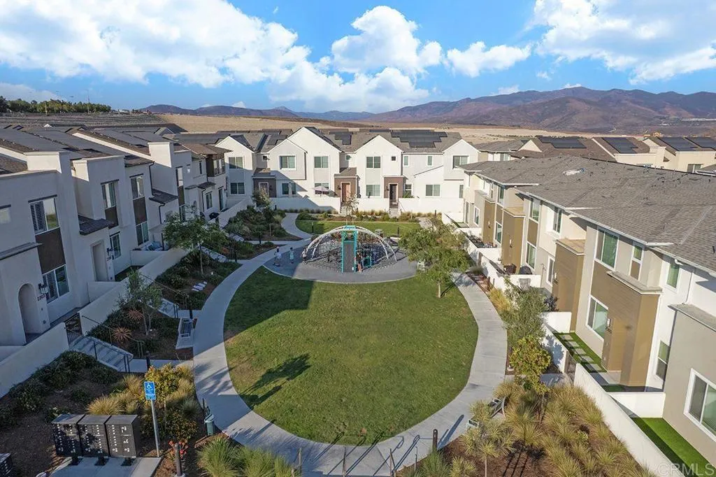 Photo #39: PTP2505439 Listing: Photo #39