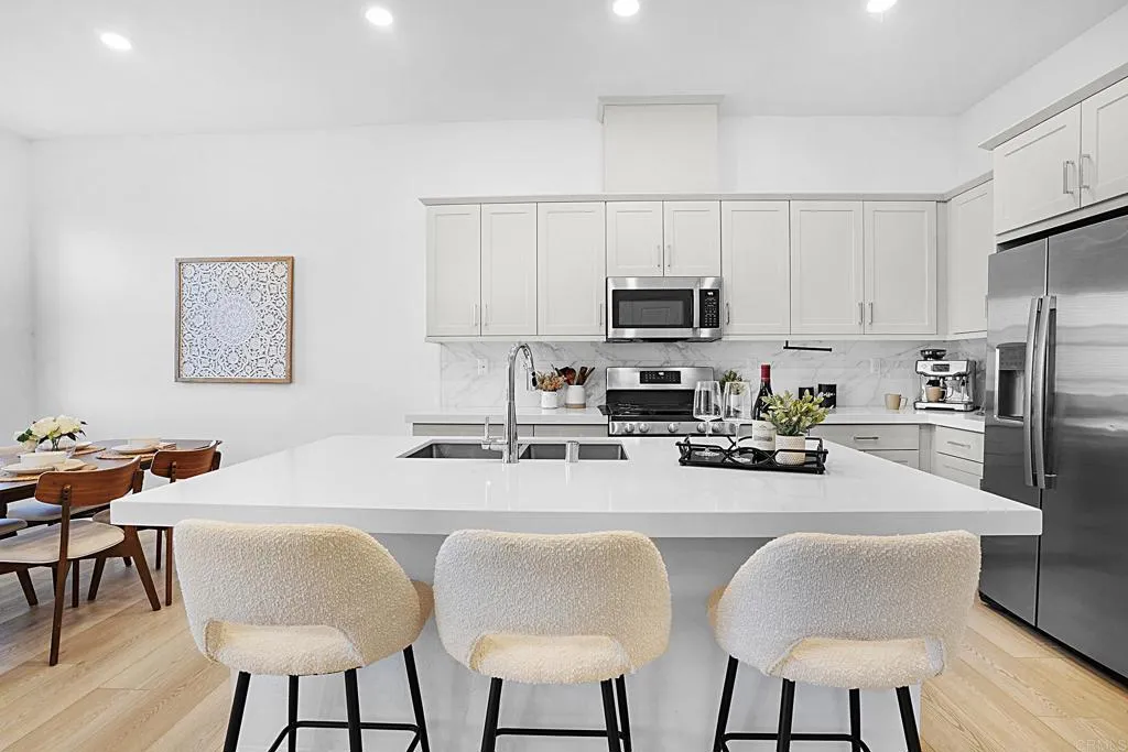 Photo #9: PTP2505439 Listing: Photo #9