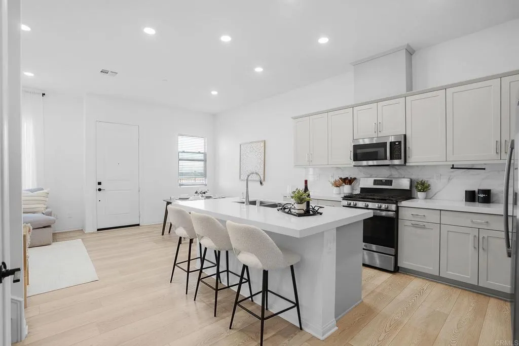 Photo #10: PTP2505439 Listing: Photo #10