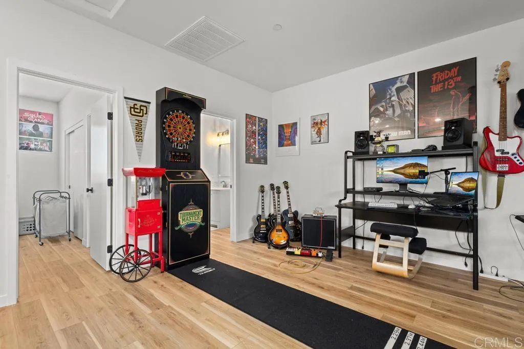 Photo #25: PTP2505441 Listing: Photo #25
